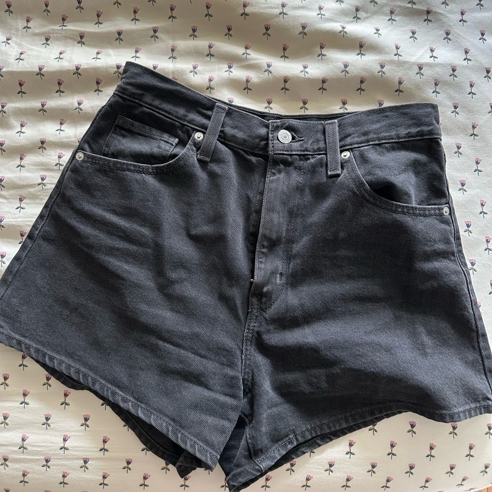 Levi's high waisted black denim shorts